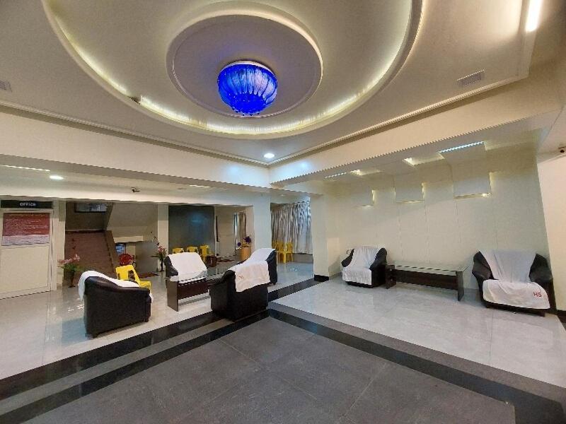 Super Hotel O Happy Homely Stay Near Pune Airport Khadki Экстерьер фото